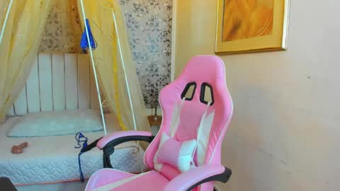 agatha online show from 02-06-25, 03:59