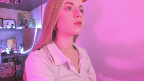 Snapshot of agathaa_ks_ chatting on 01-14-25, 10:23 Camila 2 online show from 01-14-25, 10:23