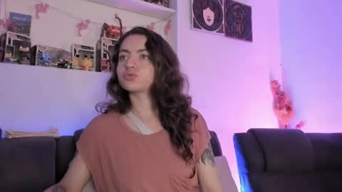 Camila     2 online show from 05-07-26, 12:16