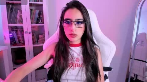 Snapshot of agathablair4 chatting on 05-25-26, 06:58 agathablair4 online show from 05-25-26, 06:58