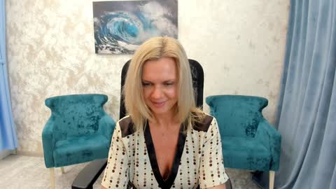 Agatha online show from 01-31-25, 01:11