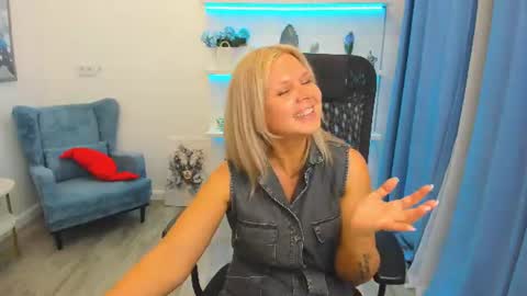 Agatha online show from 06-18-26, 07:18