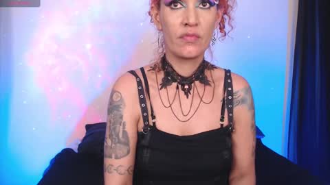 Agatha Tenebris online show from 02-14-25, 09:43