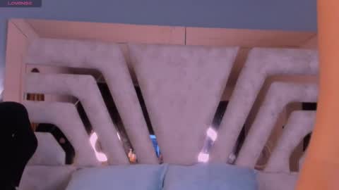 agathauwudoll online show from 03-14-26, 04:40