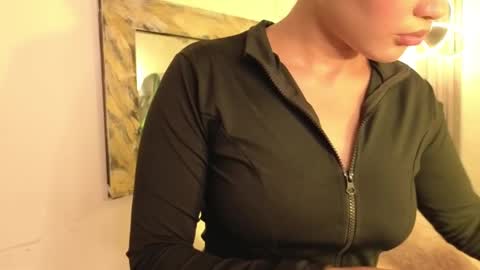 I have a name like many online show from 10-06-25, 12:13