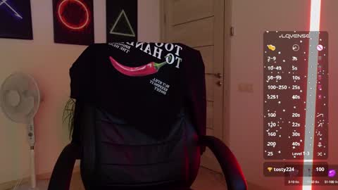 Agelina Lilly Laura online show from 02-11-25, 11:12