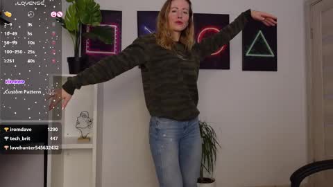 Agelina Lilly Laura online show from 02-19-25, 10:56