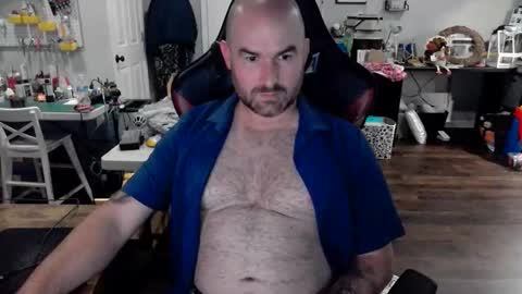 Snapshot of aggieswing chatting on 11-15-25, 05:27 Aggieswing online show from 11-15-25, 05:27