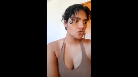 Snapshot of agnesethereal chatting on 02-15-26, 12:25 agnesethereal online show from 02-15-26, 12:25