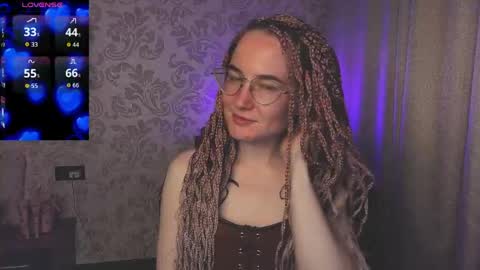 Snapshot of agnesgraham chatting on 04-22-26, 11:06 Agnes online show from 04-22-26, 11:06