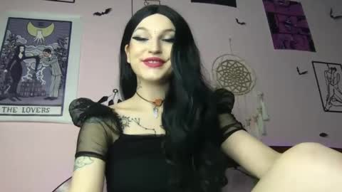 Snapshot of agnesm0on chatting on 01-10-25, 05:34 Moon online show from 01-10-25, 05:34