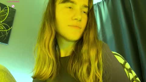 Agnis online show from 02-10-26, 12:37