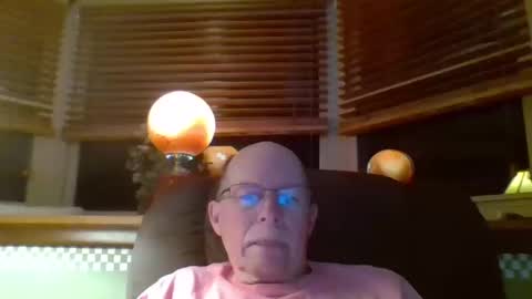 aguynrkfrd online show from 10-13-25, 10:15