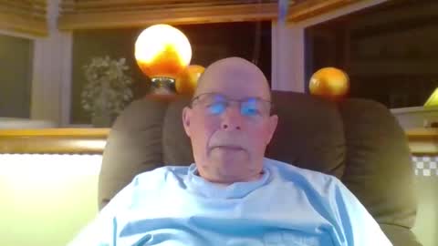 Snapshot of aguynrkfrd chatting on 04-25-26, 09:23 aguynrkfrd online show from 04-25-26, 09:23