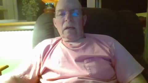 Snapshot of aguynrkfrd chatting on 05-19-26, 09:15 aguynrkfrd online show from 05-19-26, 09:15