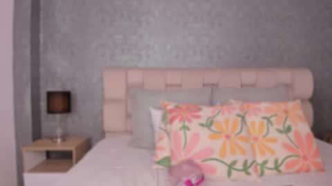 Ahmara  online show from 09-18-25, 11:34