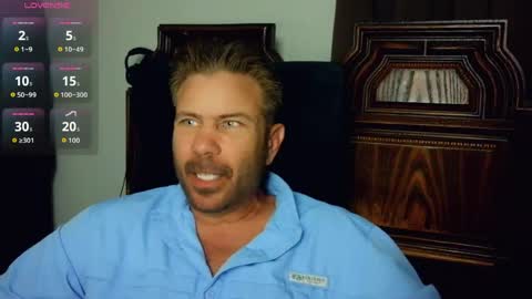 Blue Eyed Handsome Man online show from 04-02-26, 12:41