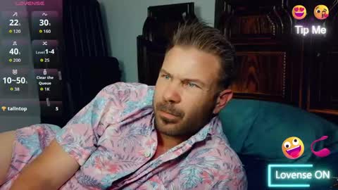 Snapshot of ahardman10 chatting on 04-24-26, 11:18 Blue Eyed Handsome Man online show from 04-24-26, 11:18