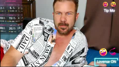 Snapshot of ahardman10 chatting on 05-15-26, 01:12 Blue Eyed Handsome Man online show from 05-15-26, 01:12