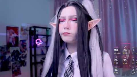 Coraline online show from 10-04-25, 01:42