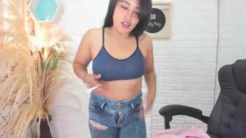 Ahisha online show from 02-05-25, 02:37