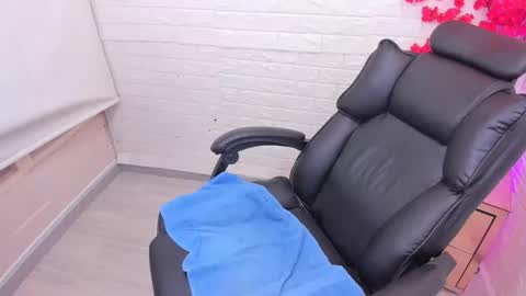 Ahisha online show from 12-13-25, 08:36