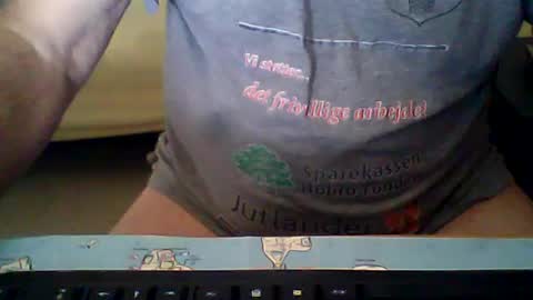 Snapshot of ahmole chatting on 07-25-26, 08:34 Ole online show from 07-25-26, 08:34