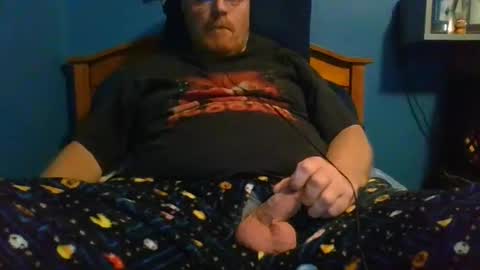 Snapshot of ahrnycumtoy chatting on 12-06-24, 07:10 hrnycummer online show from 12-06-24, 07:10