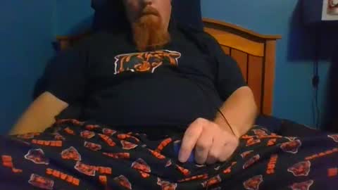 Snapshot of ahrnycumtoy chatting on 09-10-25, 07:19 hrnycummer online show from 09-10-25, 07:19