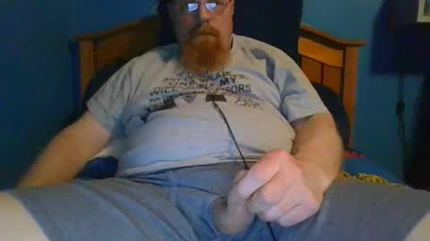 Snapshot of ahrnycumtoy chatting on 04-30-26, 05:47 hrnycummer online show from 04-30-26, 05:47
