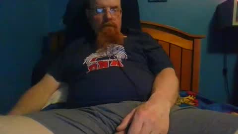 Snapshot of ahrnycumtoy chatting on 05-02-26, 05:12 hrnycummer online show from 05-02-26, 05:12