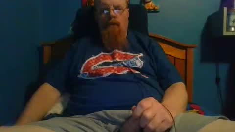 Snapshot of ahrnycumtoy chatting on 05-04-26, 04:52 hrnycummer online show from 05-04-26, 04:52