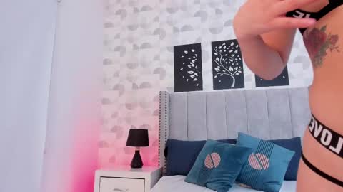 ahsly_ms online show from 02-22-25, 10:31