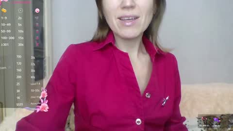 Snapshot of ahtena chatting on 01-25-25, 02:58 Ahtena online show from 01-25-25, 02:58