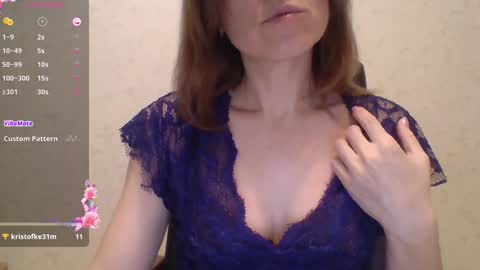 Snapshot of ahtena chatting on 02-08-25, 03:31 Ahtena online show from 02-08-25, 03:31