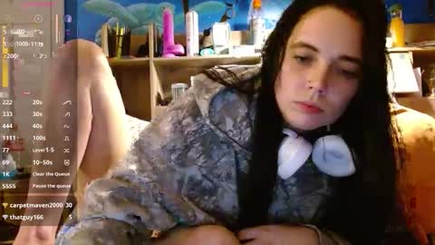 Kat online show from 05-26-26, 05:03