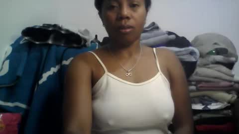 Aicha boobs online show from 06-05-26, 12:28