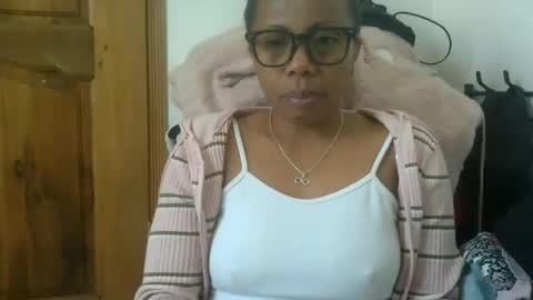 Aicha boobs online show from 06-30-26, 06:47