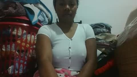 Aicha boobs online show from 07-10-26, 02:38