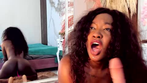 Snapshot of aidaadams chatting on 01-03-25, 03:22 Aida online show from 01-03-25, 03:22