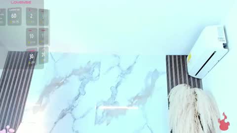 Snapshot of aidaadams chatting on 03-01-25, 12:01 Aida online show from 03-01-25, 12:01