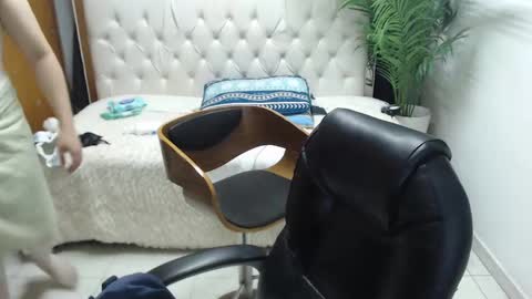 AIDAN online show from 10-03-25, 11:24