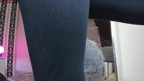 aidasina online show from 10-24-25, 07:10