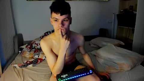 Aiden Sensual online show from 03-05-26, 04:08