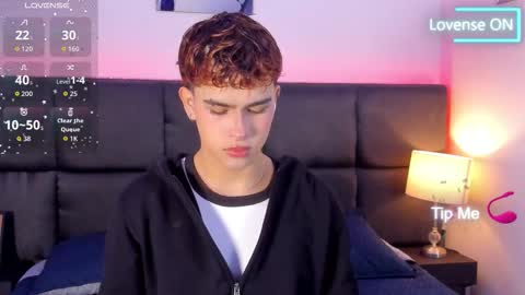 Aiden  online show from 10-21-25, 12:06