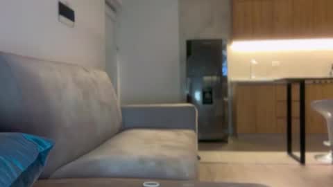 Snapshot of aiisha18 chatting on 05-26-26, 02:07 Aiisha online show from 05-26-26, 02:07