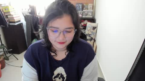 Snapshot of aikadreams chatting on 10-06-25, 12:13 Catalina online show from 10-06-25, 12:13