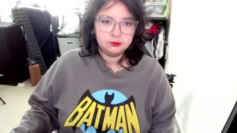 Snapshot of aikadreams chatting on 11-02-25, 01:02 Catalina online show from 11-02-25, 01:02