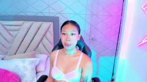 AikoLee online show from 09-20-25, 05:41