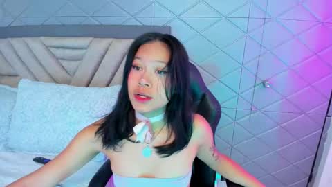 AikoLee online show from 10-15-25, 10:26